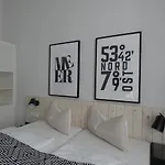Westend Pensión 3*