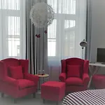Westend Pensión 3*