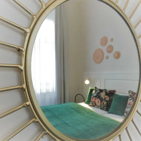 Westend Guest house *